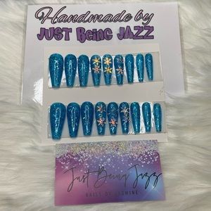 Snowflake Press on full cover nails